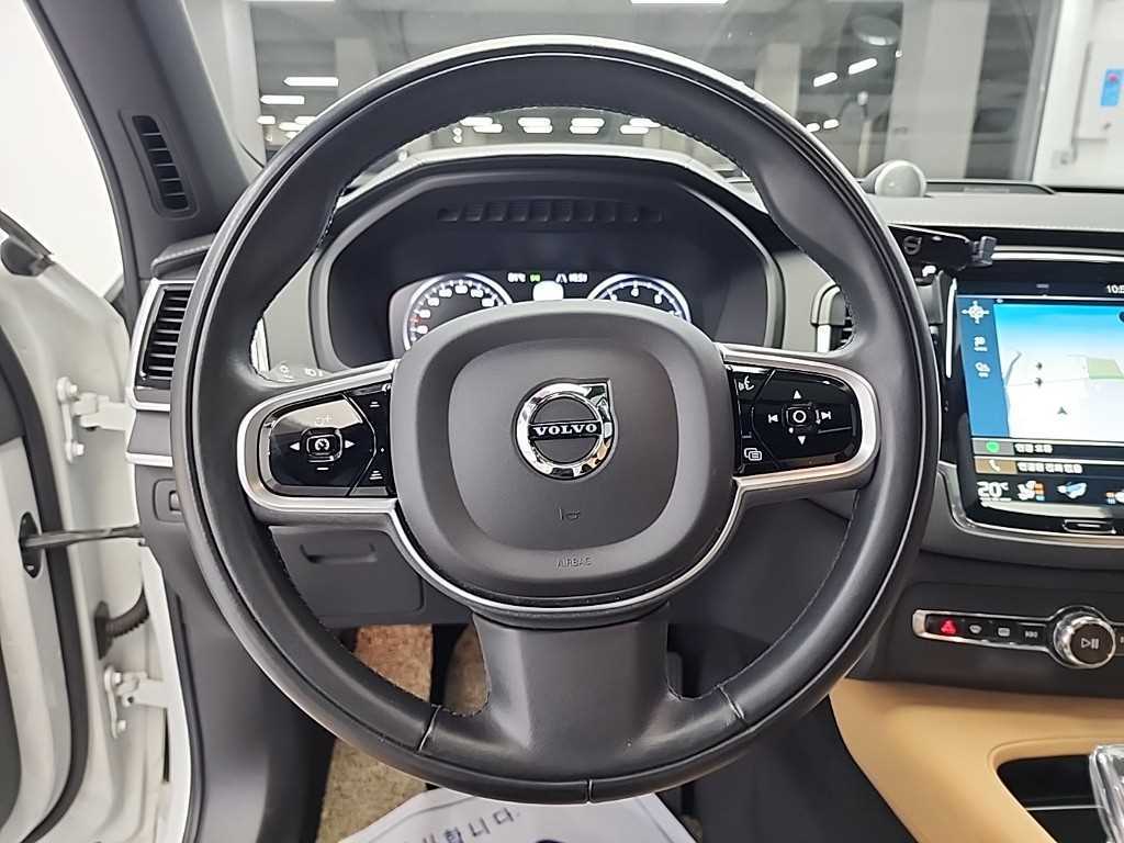 Volvo XC90 - Vista 11