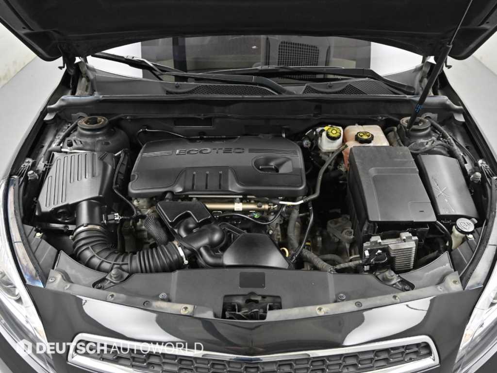 Chevrolet Malibu - Vista 8