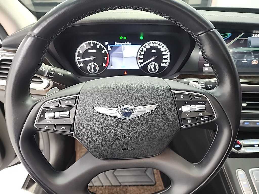 Genesis G90 - Vista 11