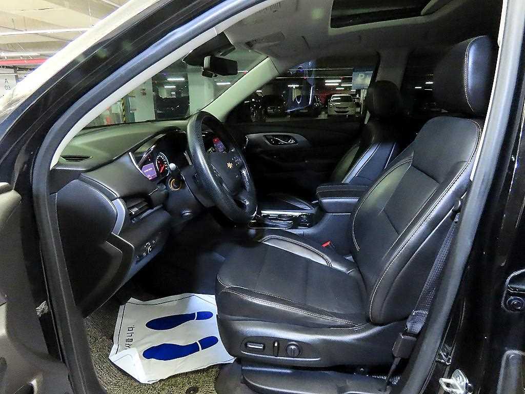 Chevrolet Travers - Vista 8
