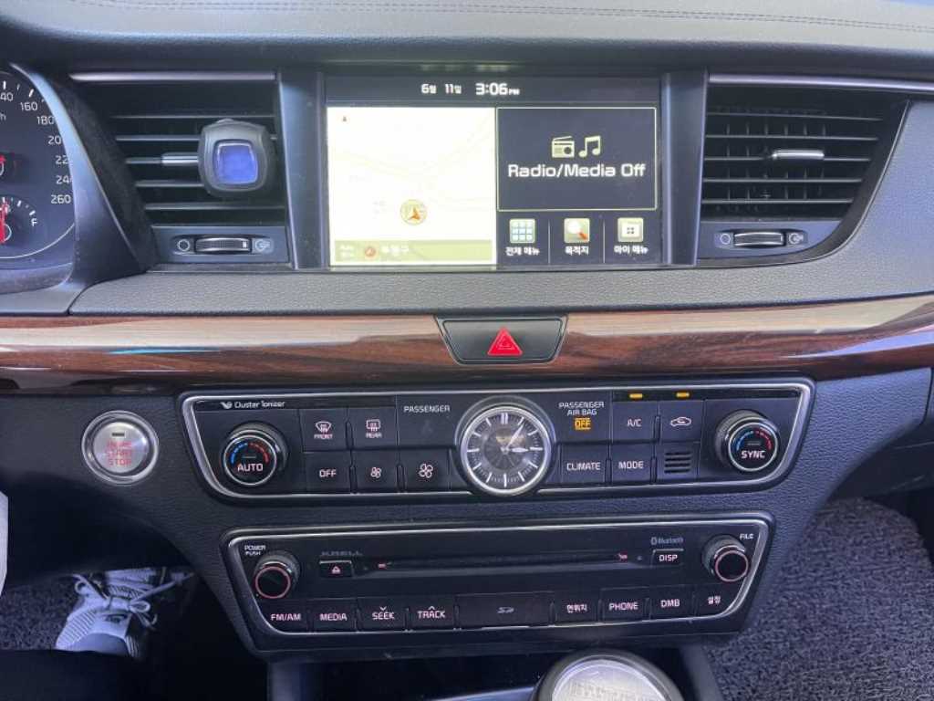 KIA K7 - Vista 11