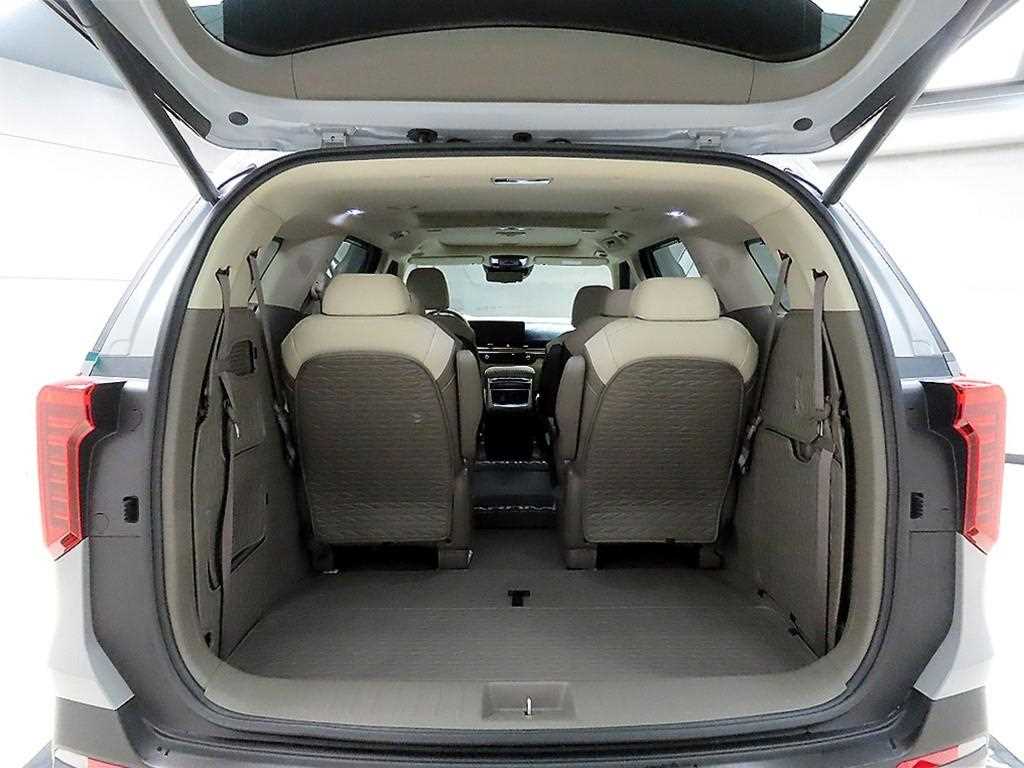 KIA Carnival 2024 Gris - Importación desde Corea - HF Imports Iquique - Foto 20