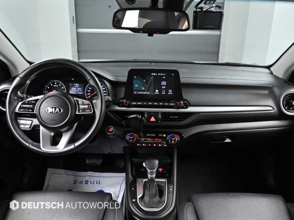 KIA K3 - Vista 9