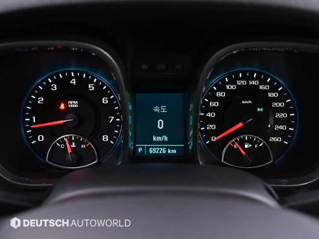 Chevrolet Malibu - Vista 10