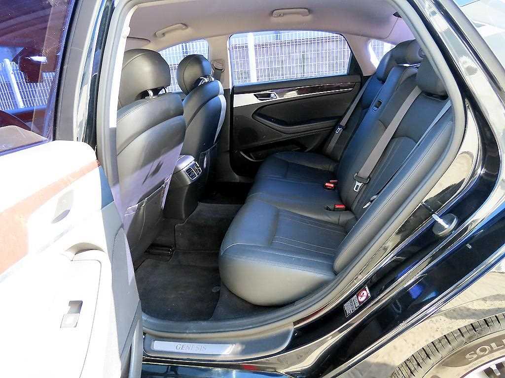 HYUNDAI Genesis 2016 Negro - Importación desde Corea - HF Imports Iquique - Foto 16