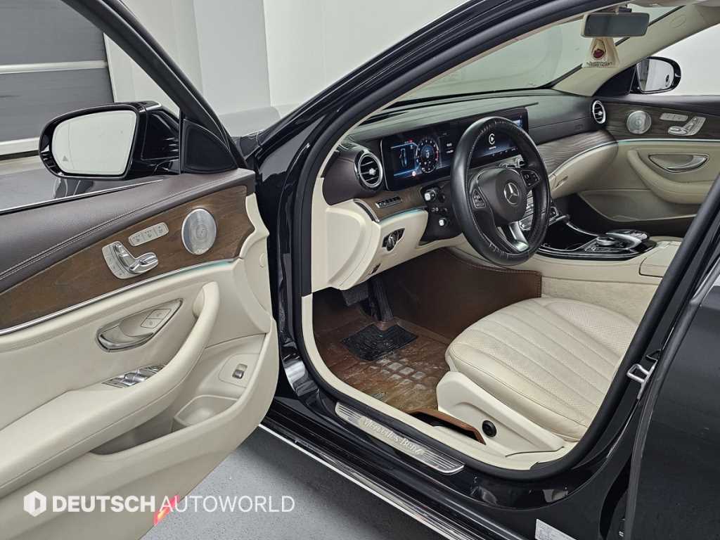 Mercedes Benz E class 2018 Negro - Importación desde Corea - HF Imports Iquique - Foto 13