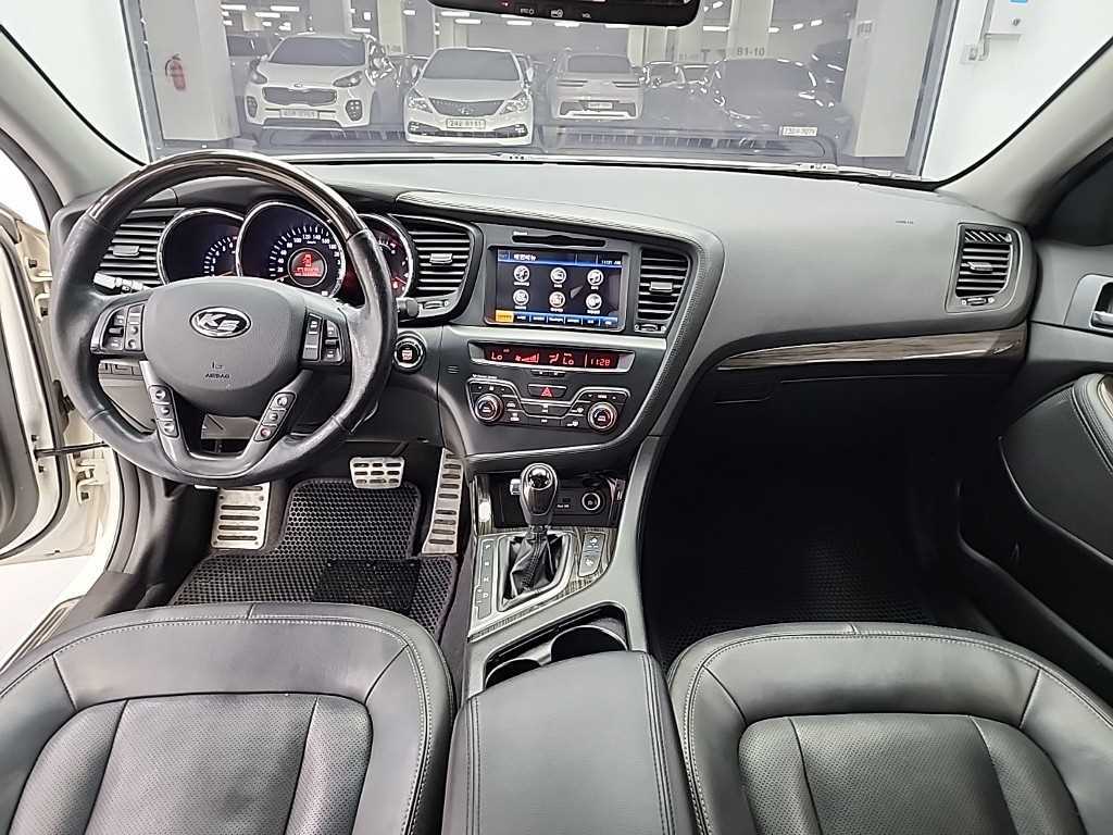 KIA K5 - Vista 9