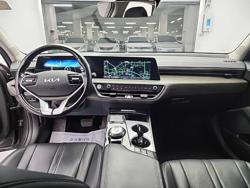 KIA K8 - Vista 9