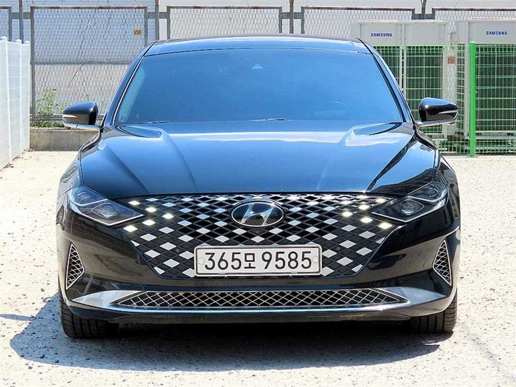 HYUNDAI Grandeur 2020 Negro - Importación desde Corea - HF Imports Iquique - Foto 1