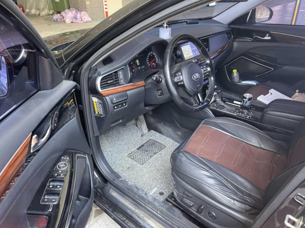 KIA K7 2016 Negro - Importación desde Corea - HF Imports Iquique - Foto 15