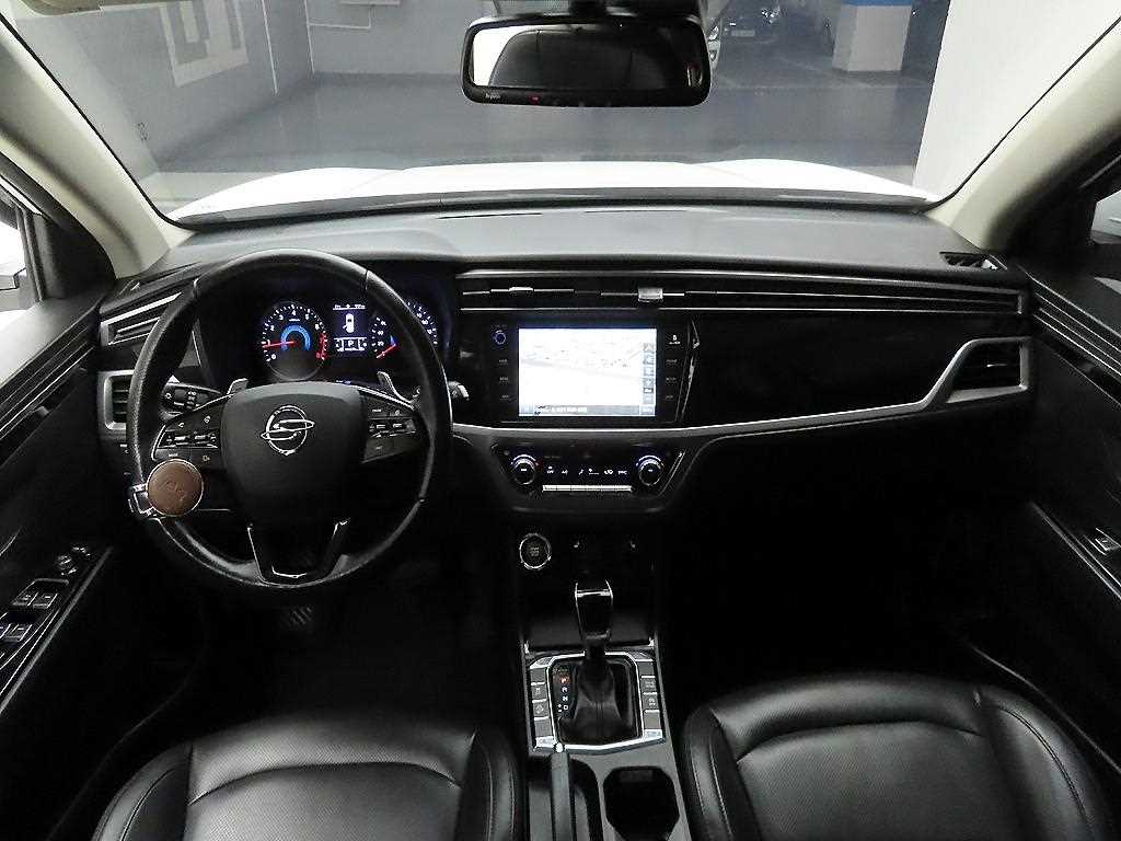 Ssangyong Korando - Vista 10