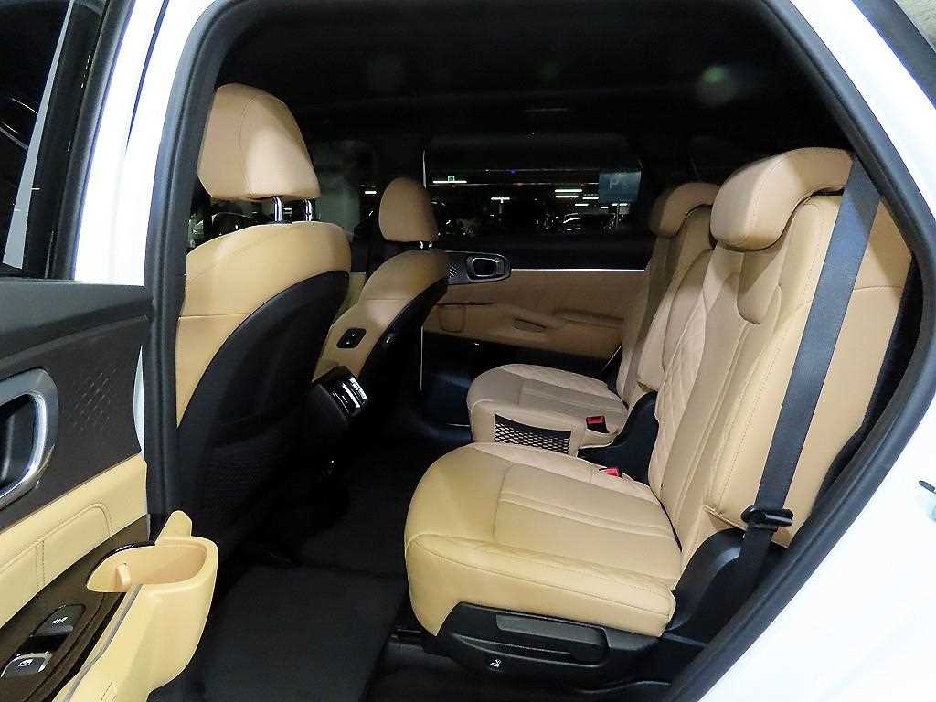 KIA Sorento - Vista 9