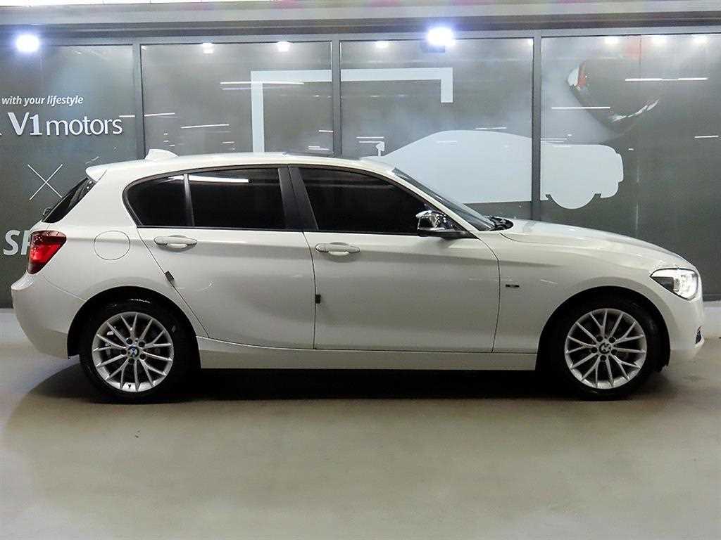 BMW 1 series - Vista 3
