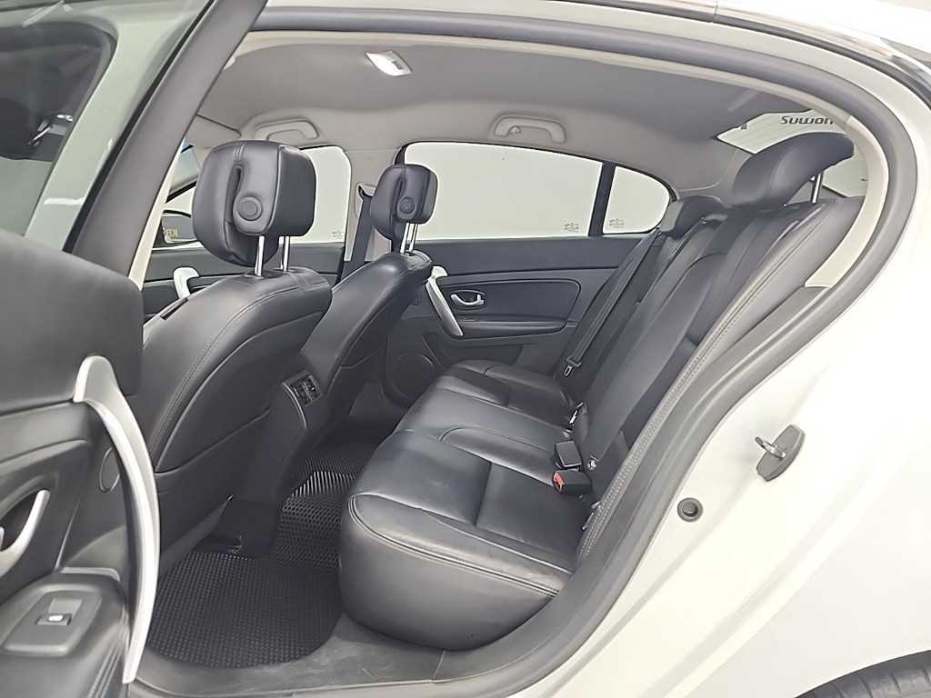 SAMSUNG SM5 2012 Blanco - Importación desde Corea - HF Imports Iquique - Foto 14