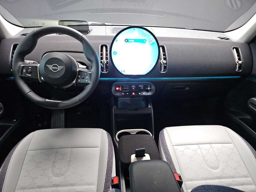 Mini Countryman - Vista 9