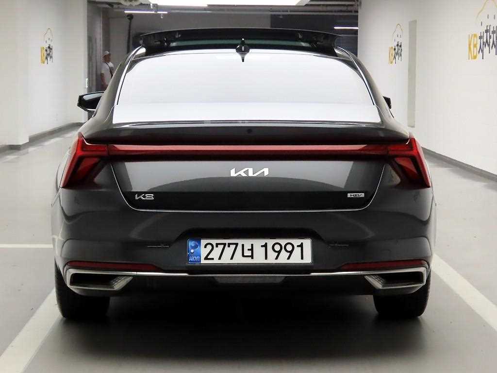 KIA K8 - Vista 3
