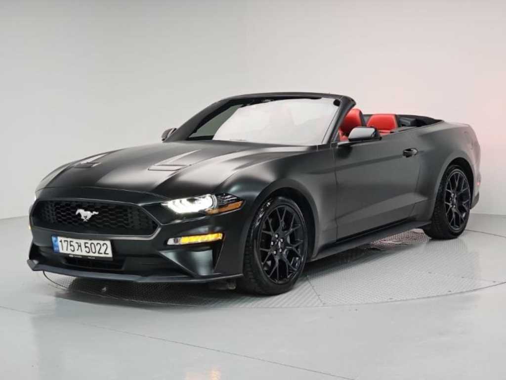 Ford Mustang 2022 Negro - Importación desde Corea - HF Imports Iquique - Foto 1