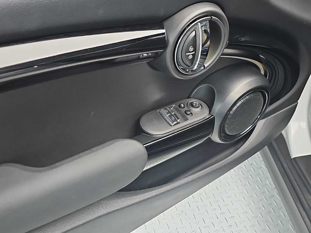 Mini Cooper 2023 Blanco - Importación desde Corea - HF Imports Iquique - Foto 17