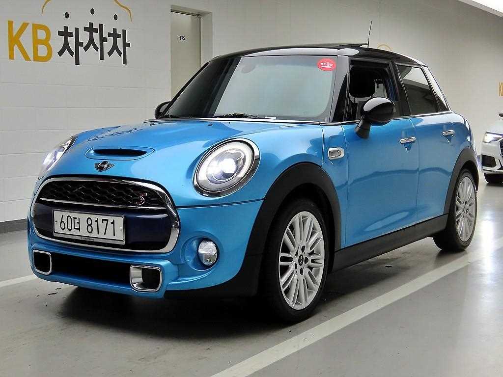 Mini Cooper - Vista 2