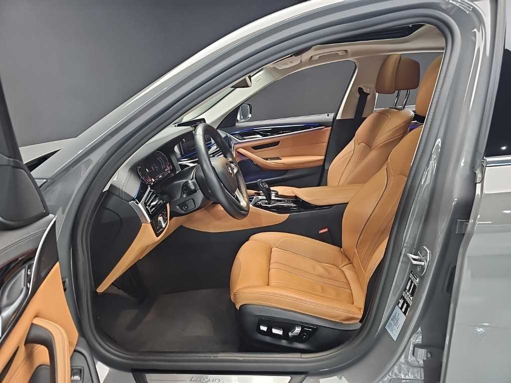 BMW 5 Series 2022 Gris - Importación desde Corea - HF Imports Iquique - Foto 13