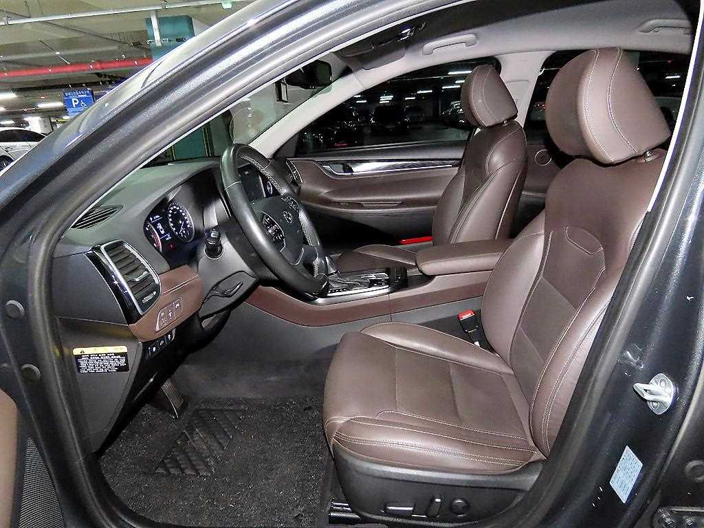 HYUNDAI Grandeur - Vista 8