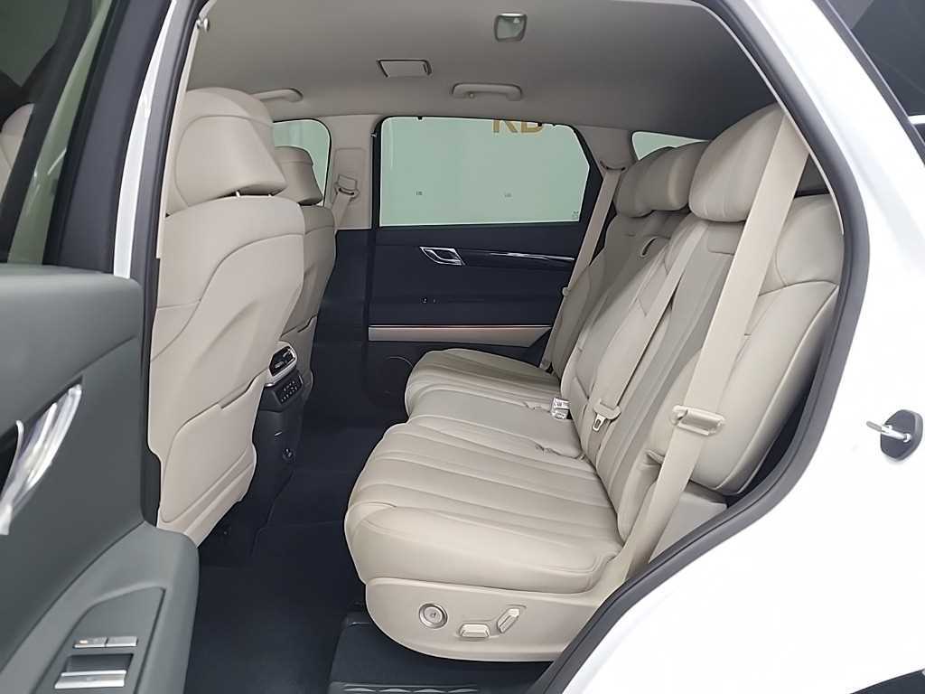 Genesis GV80 2024 Blanco - Importación desde Corea - HF Imports Iquique - Foto 14
