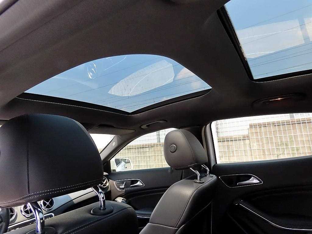 Mercedes Benz GLA Class 2018 Blanco - Importación desde Corea - HF Imports Iquique - Foto 18