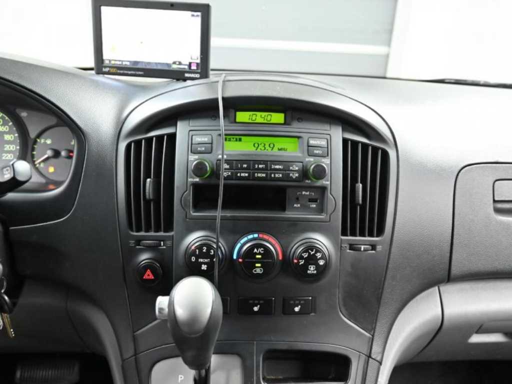HYUNDAI Starex 2015 Plateado - Importación desde Corea - HF Imports Iquique - Foto 16