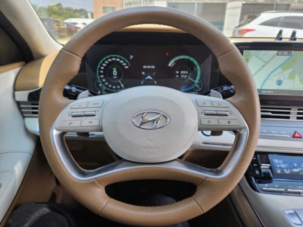HYUNDAI Grandeur - Vista 8