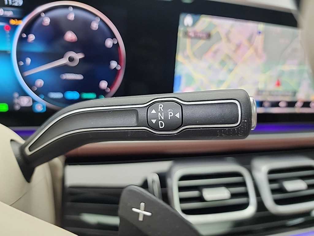 Mercedes Benz GLS Class - Vista 10
