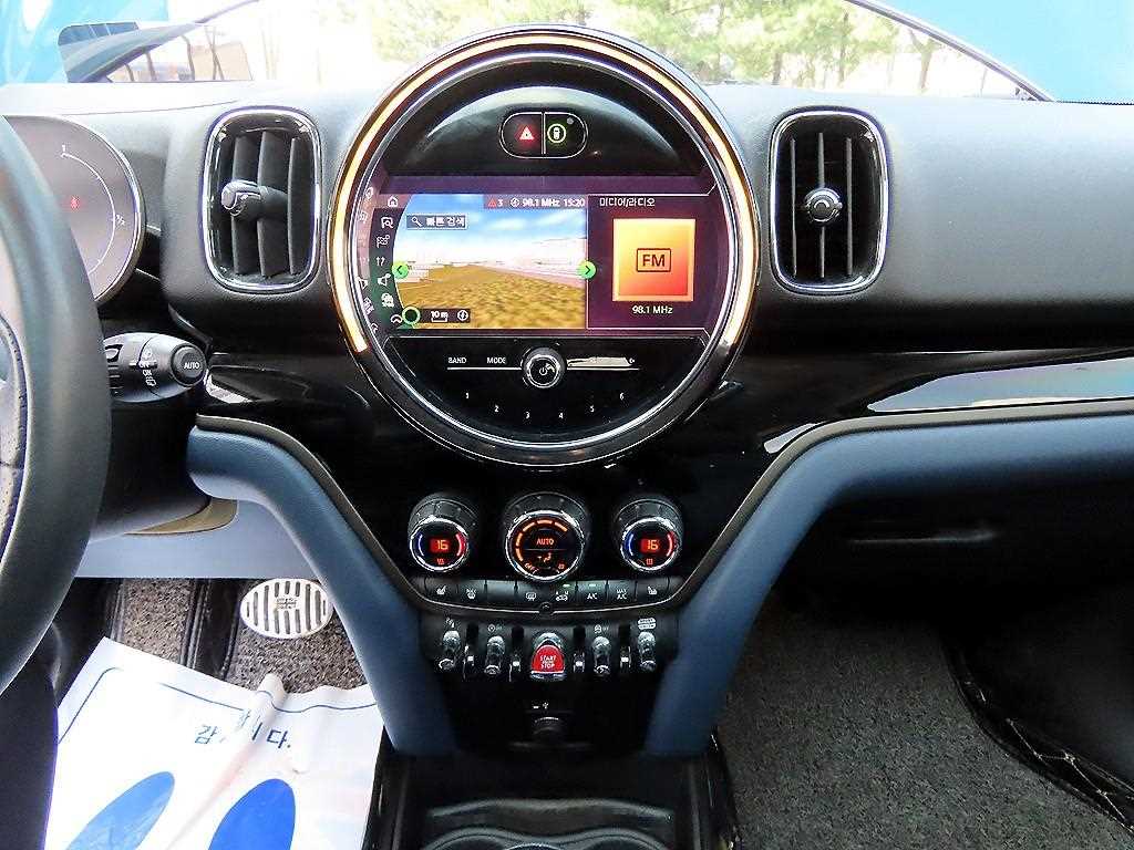 Mini Countryman 2020 Azul - Importación desde Corea - HF Imports Iquique - Foto 15