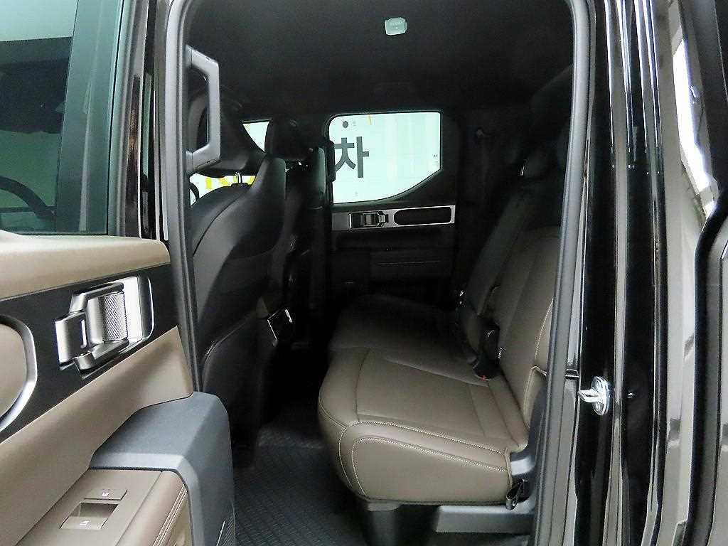 KIA Tasman 2025 Negro - Importación desde Corea - HF Imports Iquique - Foto 16