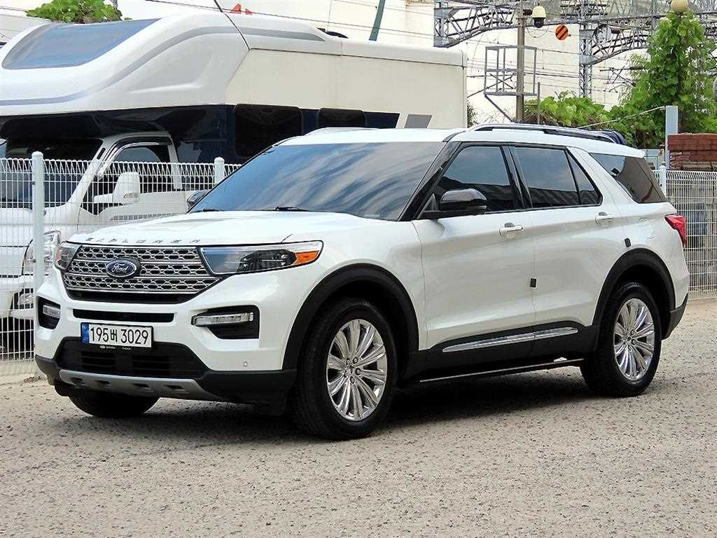 Ford Explorer 2022 Blanco - Importación desde Corea - HF Imports Iquique - Foto 1