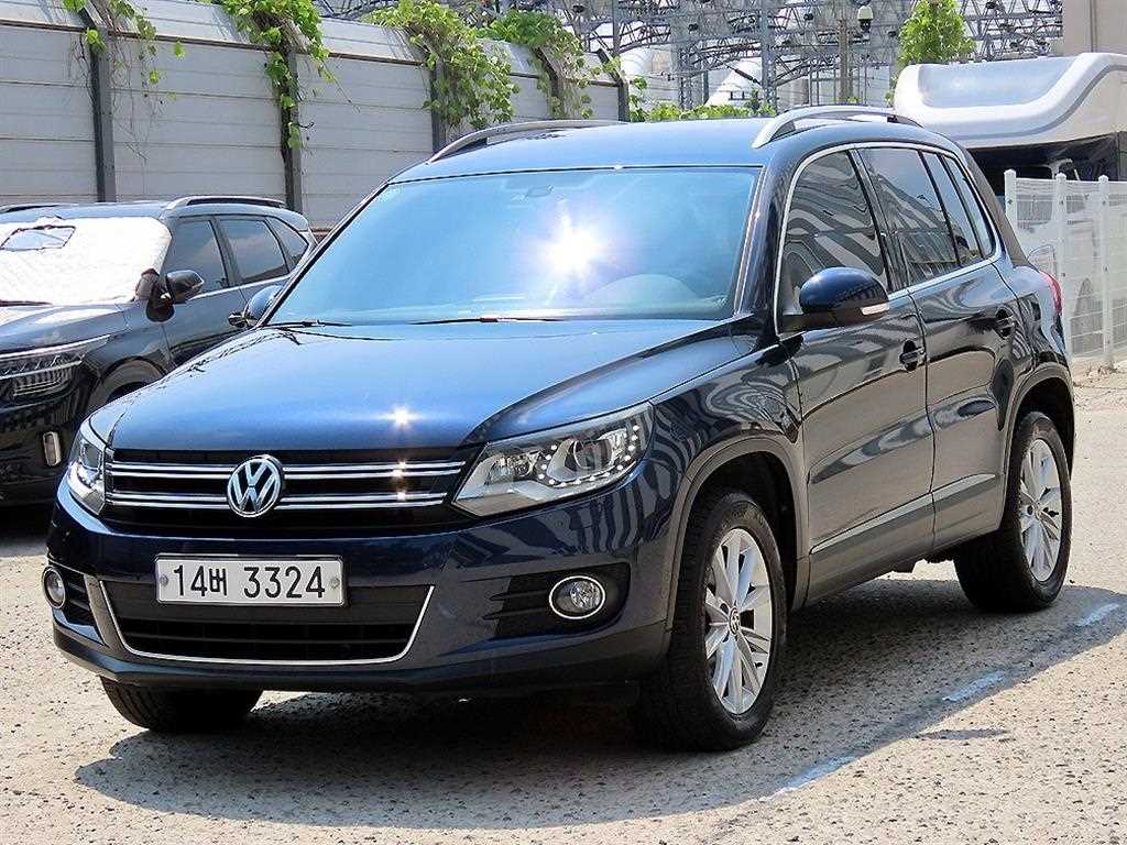 Volkswagen Tiguan - Vista 2