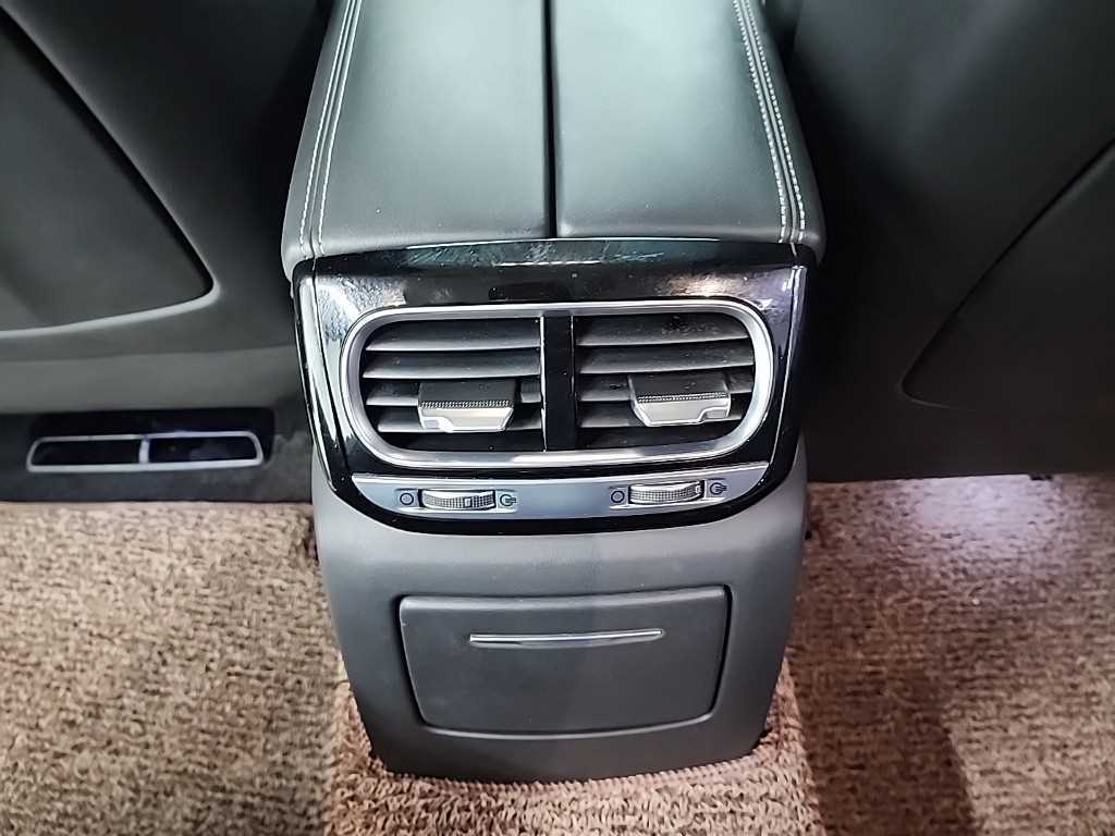 Genesis G90 2019 Negro - Importación desde Corea - HF Imports Iquique - Foto 15