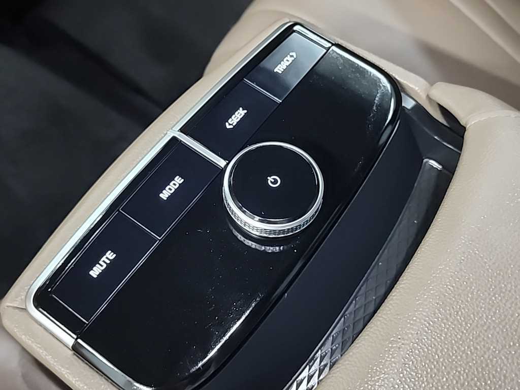 KIA K8 2023 Negro - Importación desde Corea - HF Imports Iquique - Foto 17
