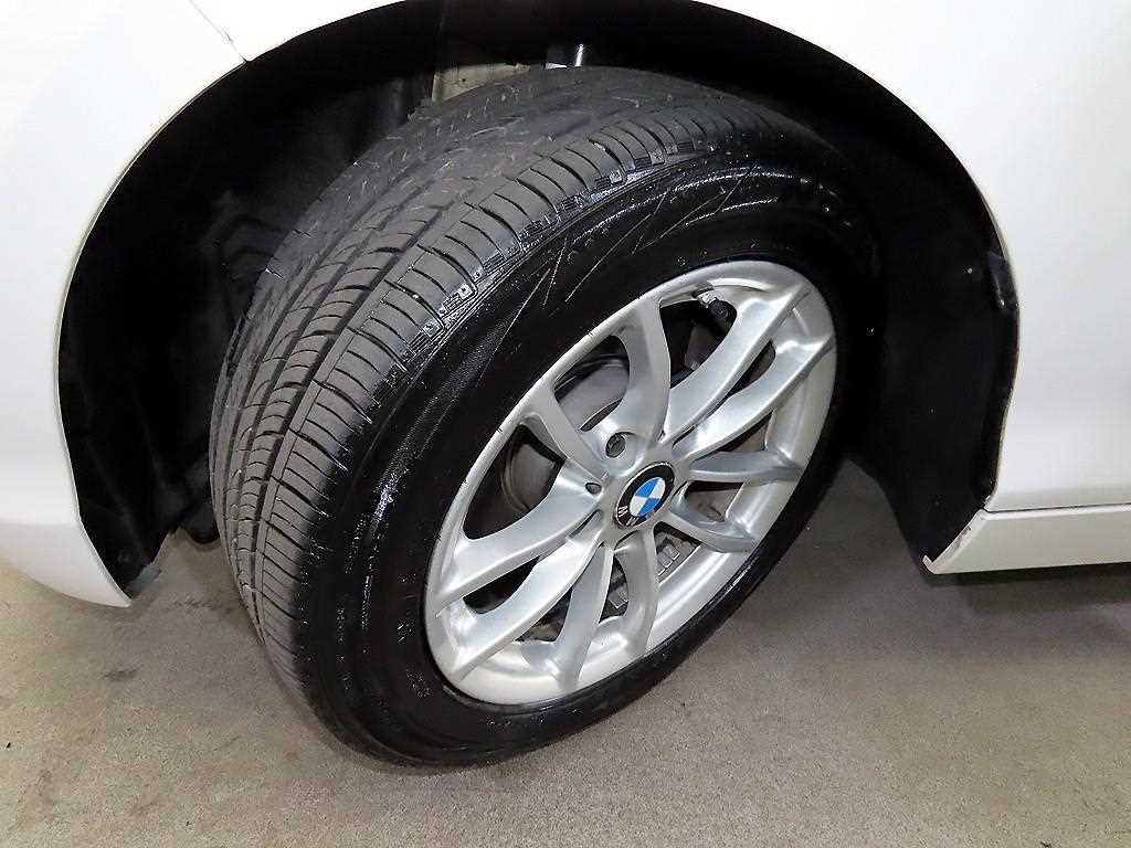BMW 1 series 2017 Blanco - Importación desde Corea - HF Imports Iquique - Foto 20