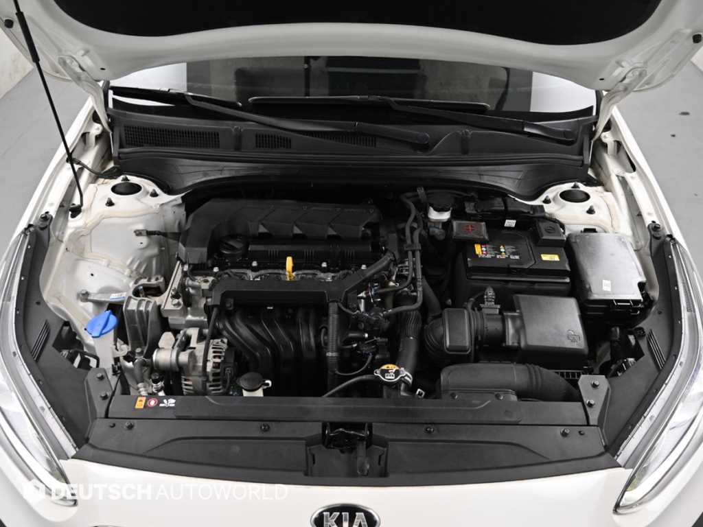 KIA K3 - Vista 8