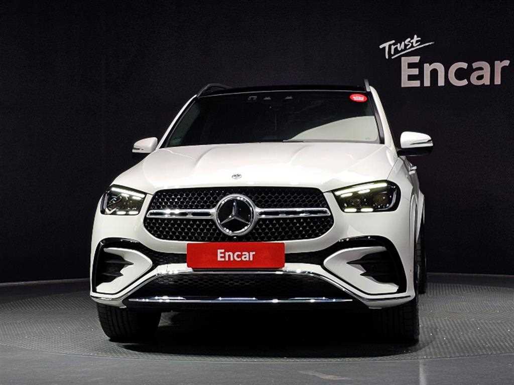 Mercedes Benz GLE Class - Vista 3