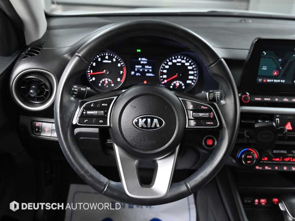 KIA K3 2021 Blanco - Importación desde Corea - HF Imports Iquique - Foto 15