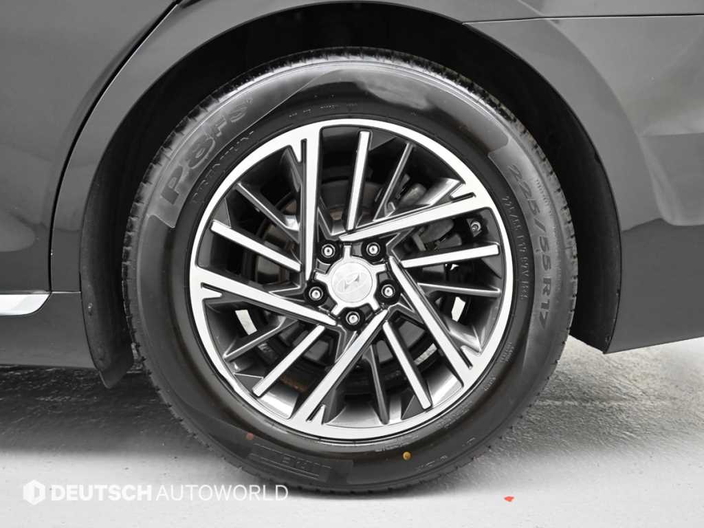 HYUNDAI Grandeur - Vista 7