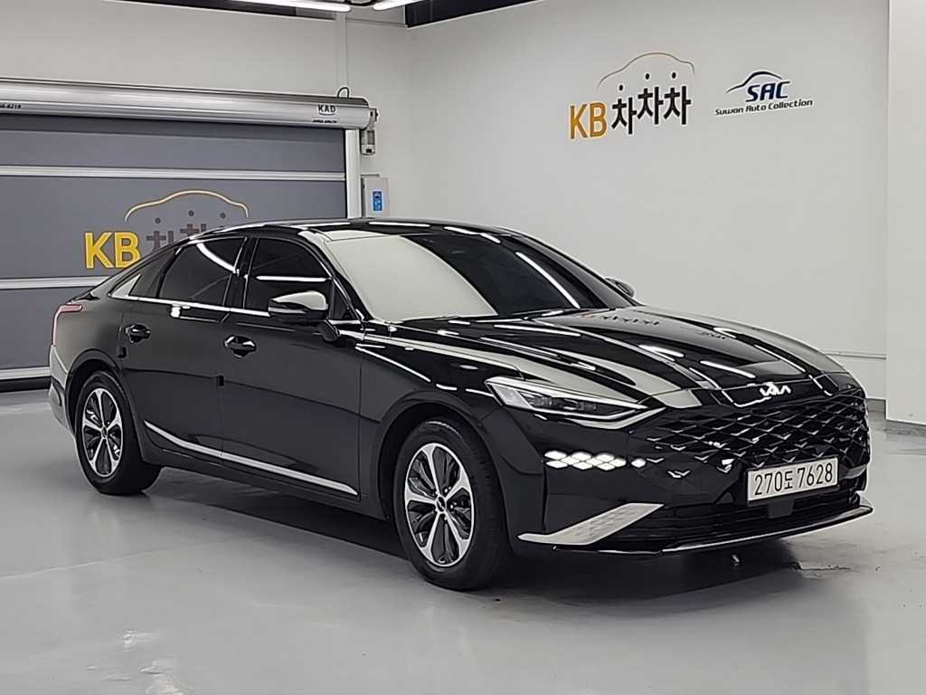 KIA K8 - Vista 6