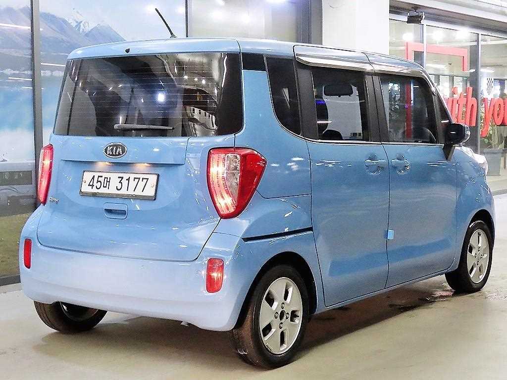 KIA Ray - Vista 6