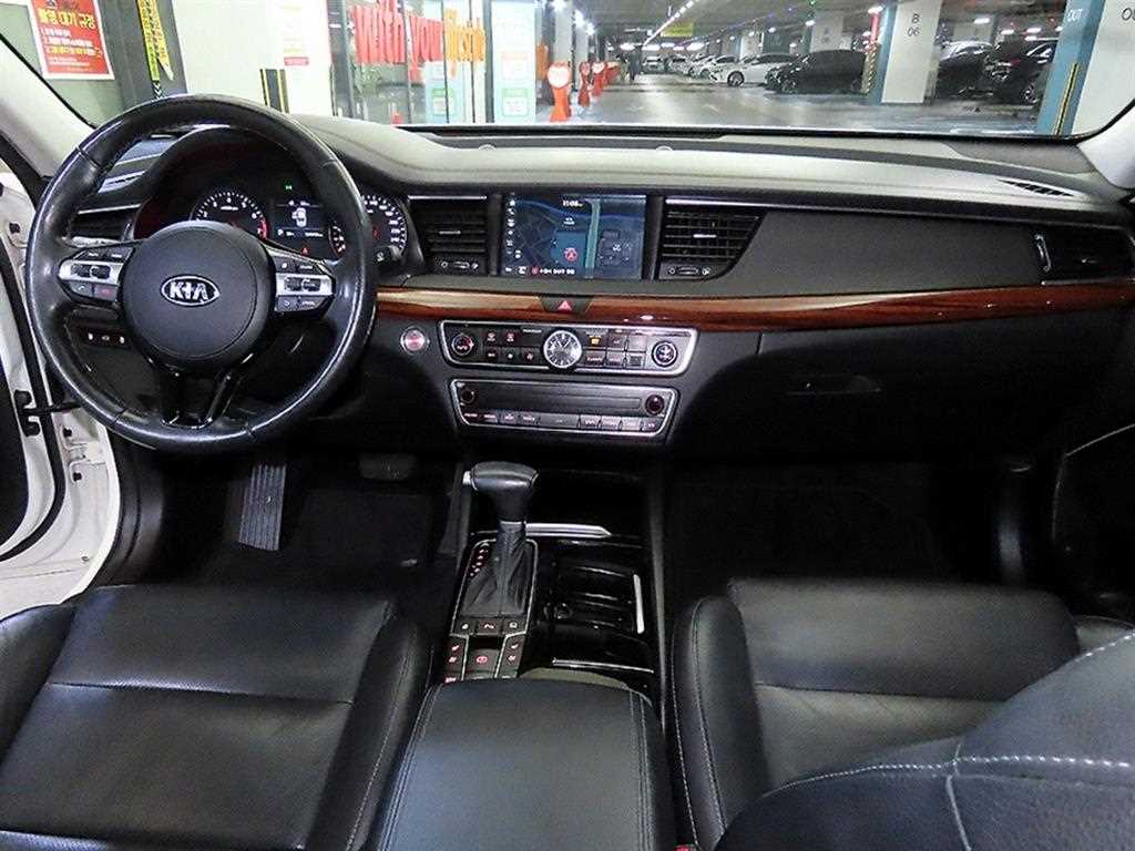 KIA K7 - Vista 12