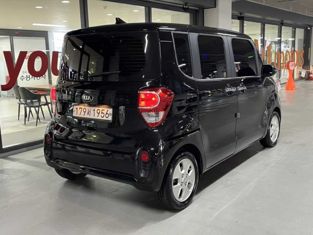 KIA Ray - Vista 6