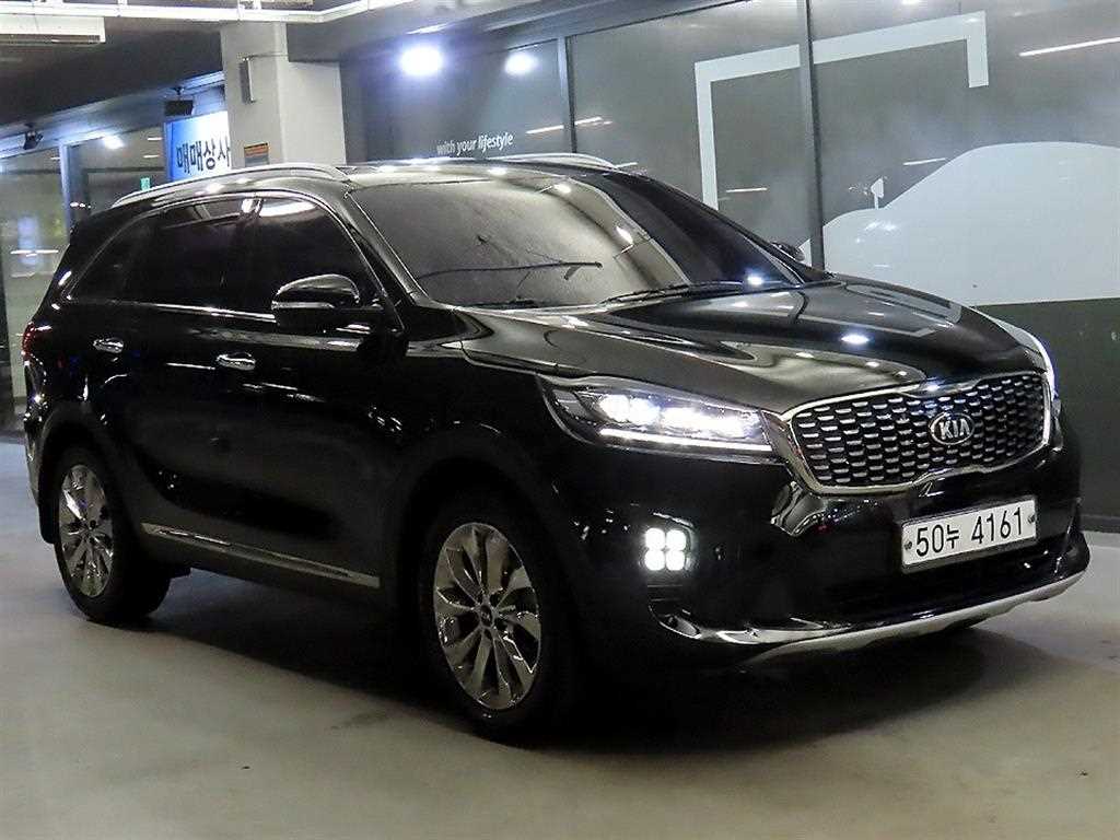 KIA Sorento 2018 Negro - Importación desde Corea - HF Imports Iquique - Foto 1