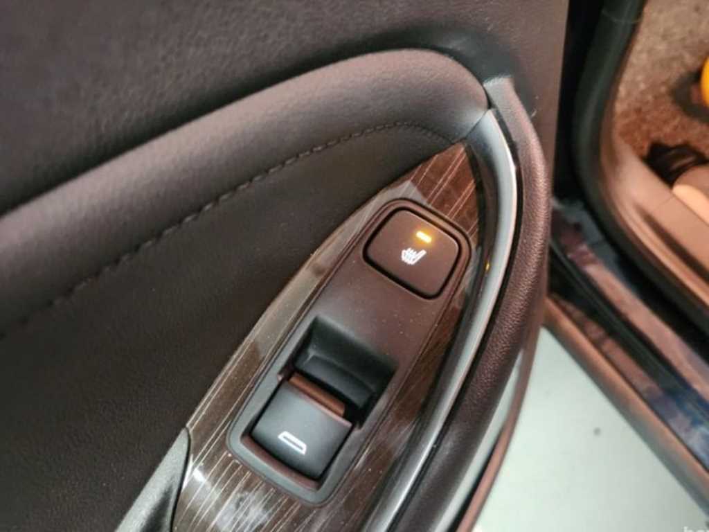 Chevrolet Malibu 2019 Azul - Importación desde Corea - HF Imports Iquique - Foto 20