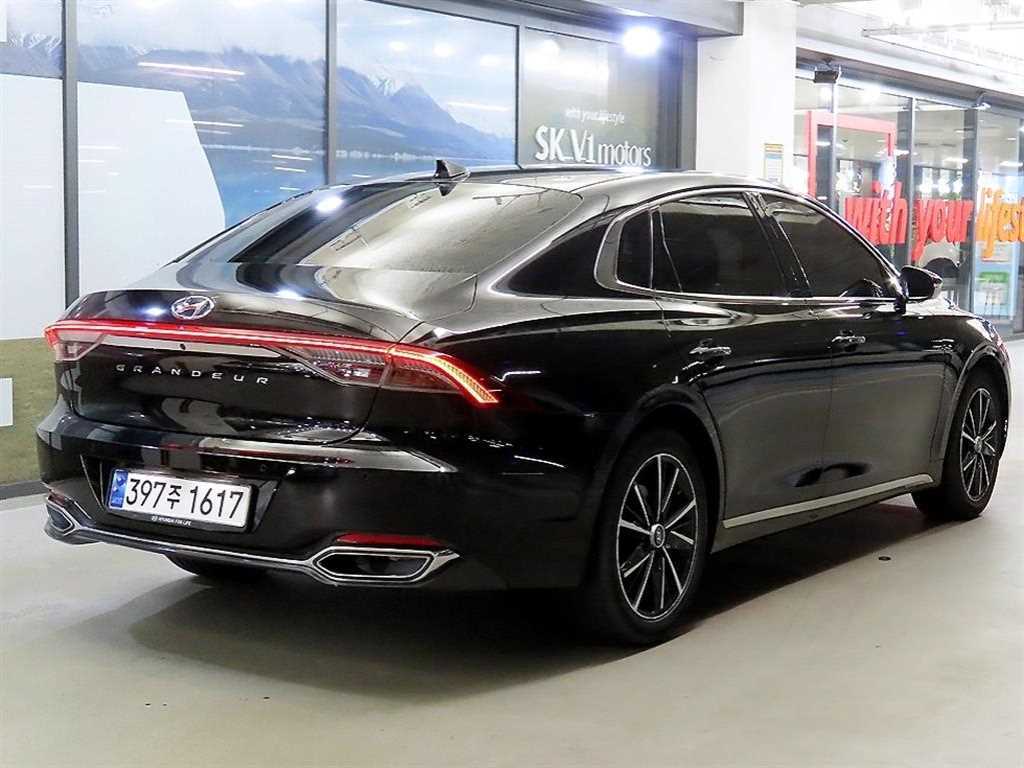 HYUNDAI Grandeur - Vista 6