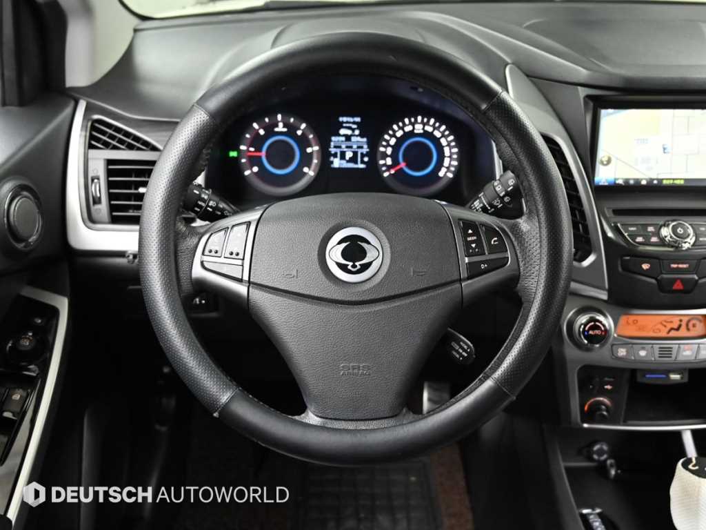 Ssangyong Korando 2015 Blanco - Importación desde Corea - HF Imports Iquique - Foto 15