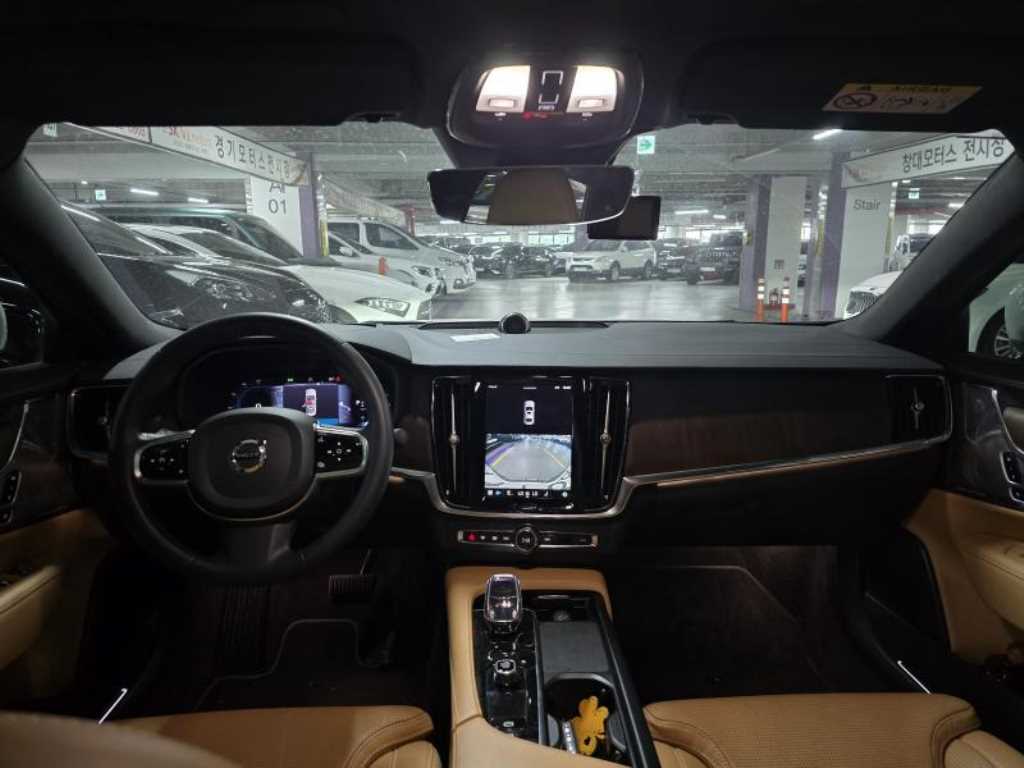 Volvo S90 - Vista 9